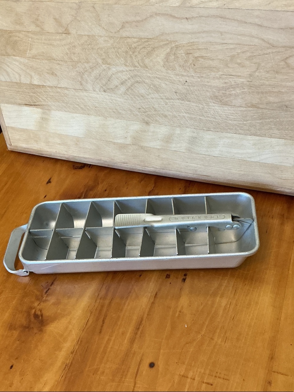 Vintage 50s Frigidaire Quickube Ice Cube Tray